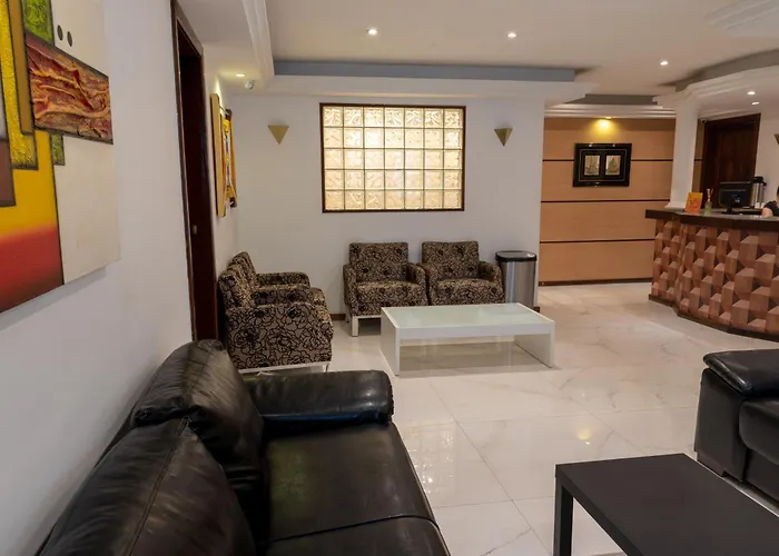 Hotel Plaza Campo Grande (Adults Only)